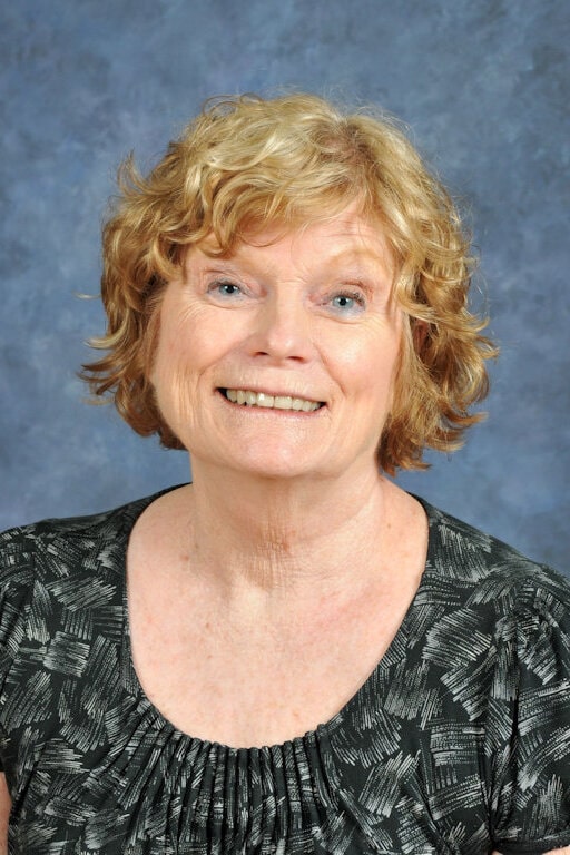 Photo of Ms. Tracy Leigh