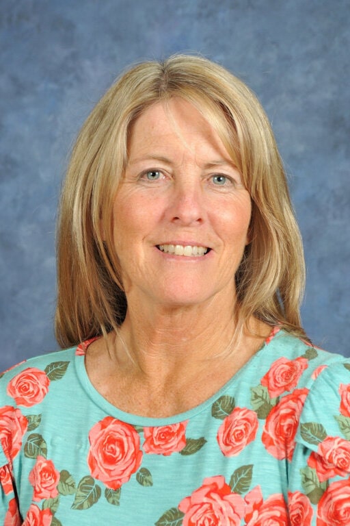 Photo of Mrs. Debbie Roberts